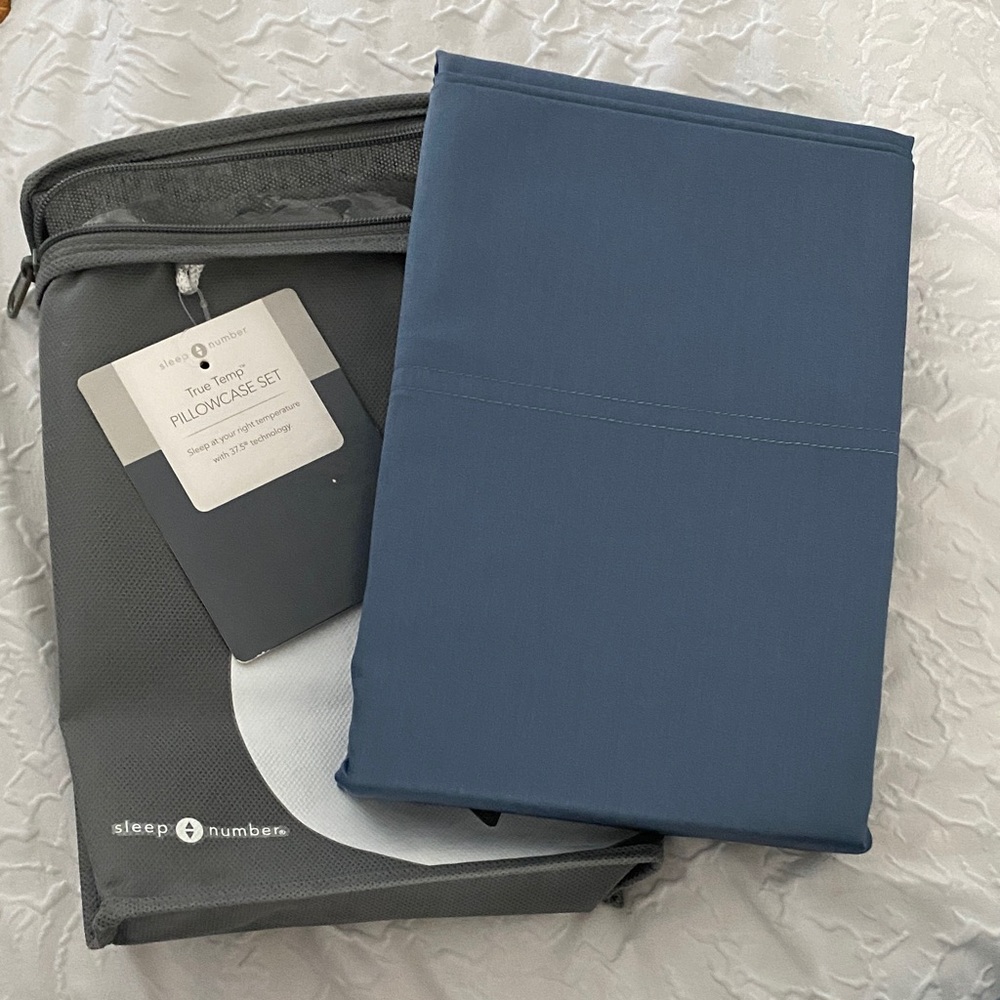 Sleep Number True Temp Pillowcase Set - Pacific Blue - Picture 4 of 5